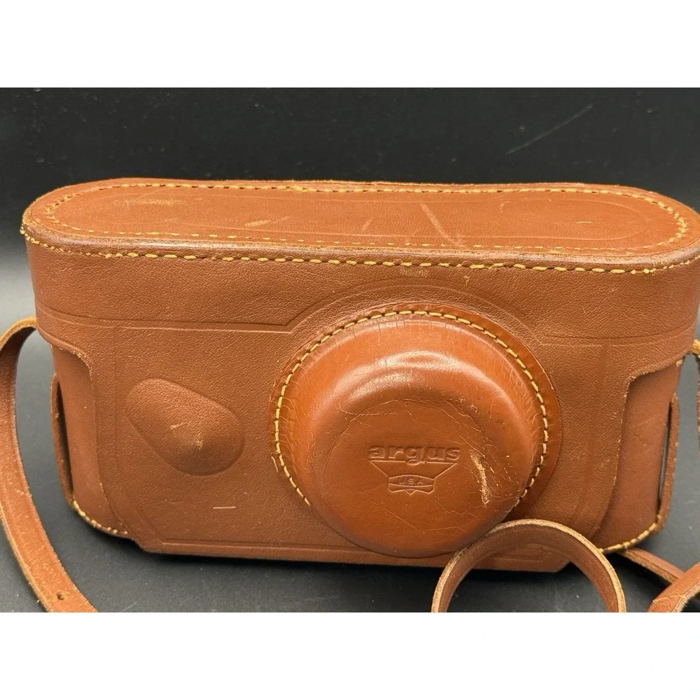 Vintage Argus C3 Leather Camera Case Ever Ready Adjust Shoulder Strap MCM GUC